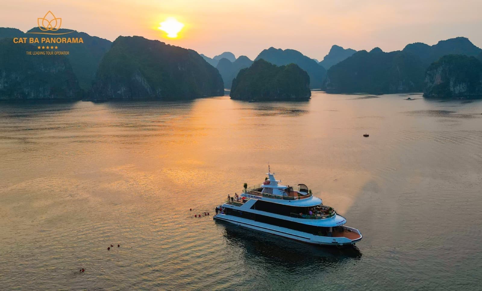 D'Charme Luxury Fullday Cruise (with Viet Hai)