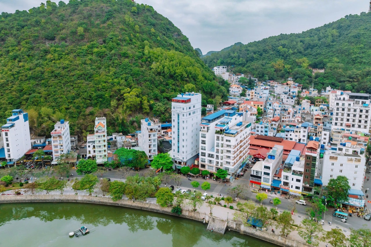 Hotels and waterfront in Cat Ba Town seen from above