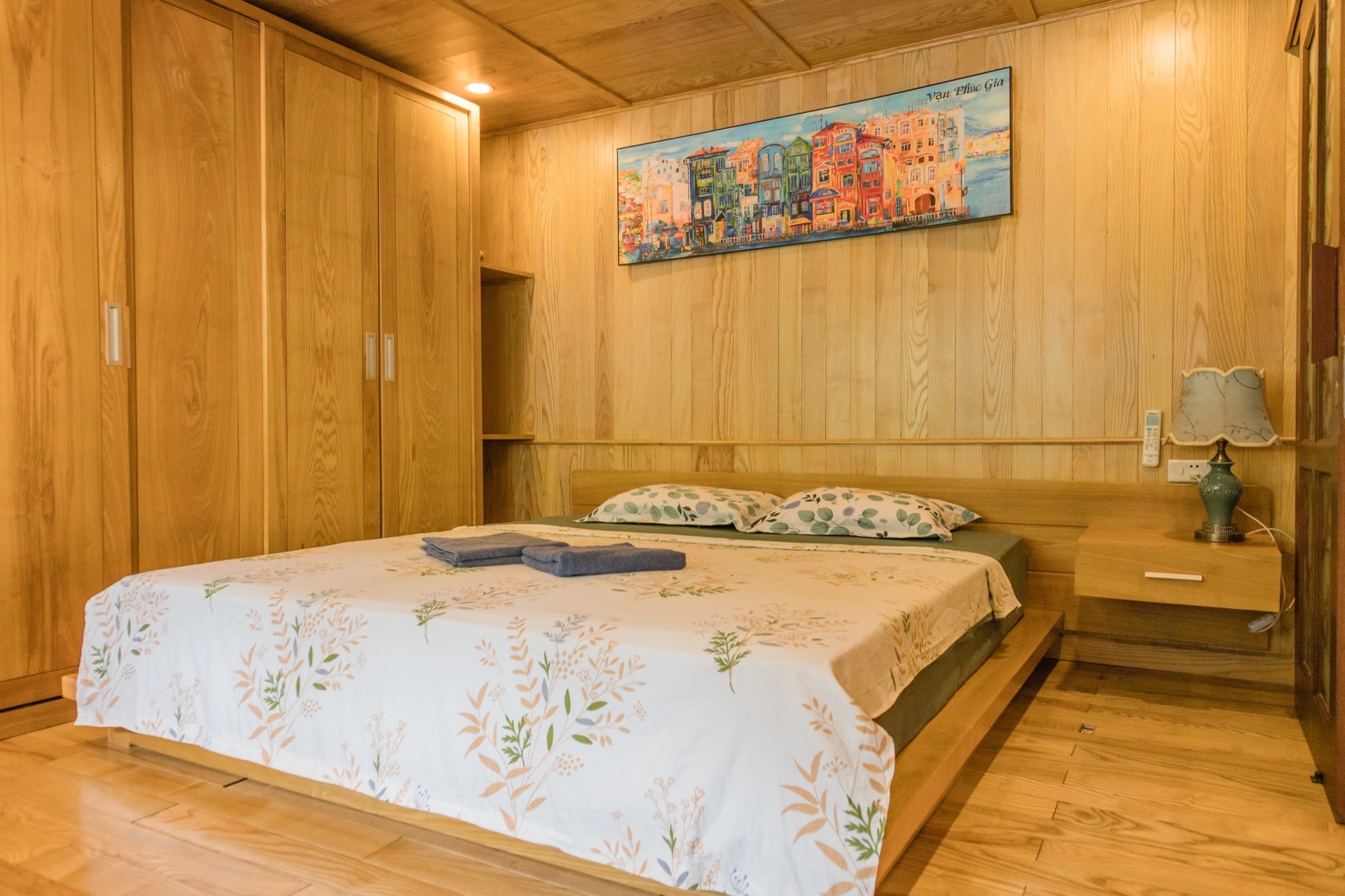 Doppelzimmer mit Blick auf die Bucht – Zimmer 2